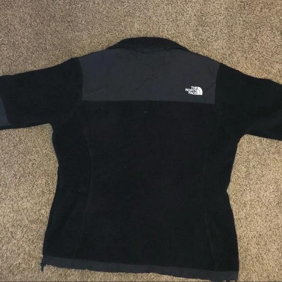 Women’s North Face Jacket size L - Picture 4 of 10